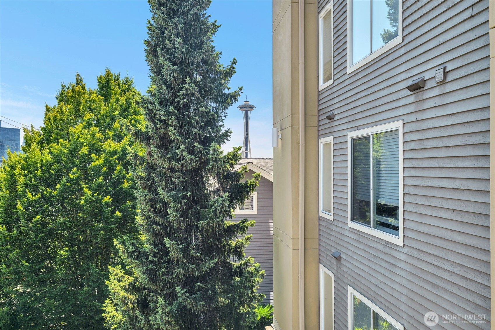 1011 5th Avenue N Unit: 201