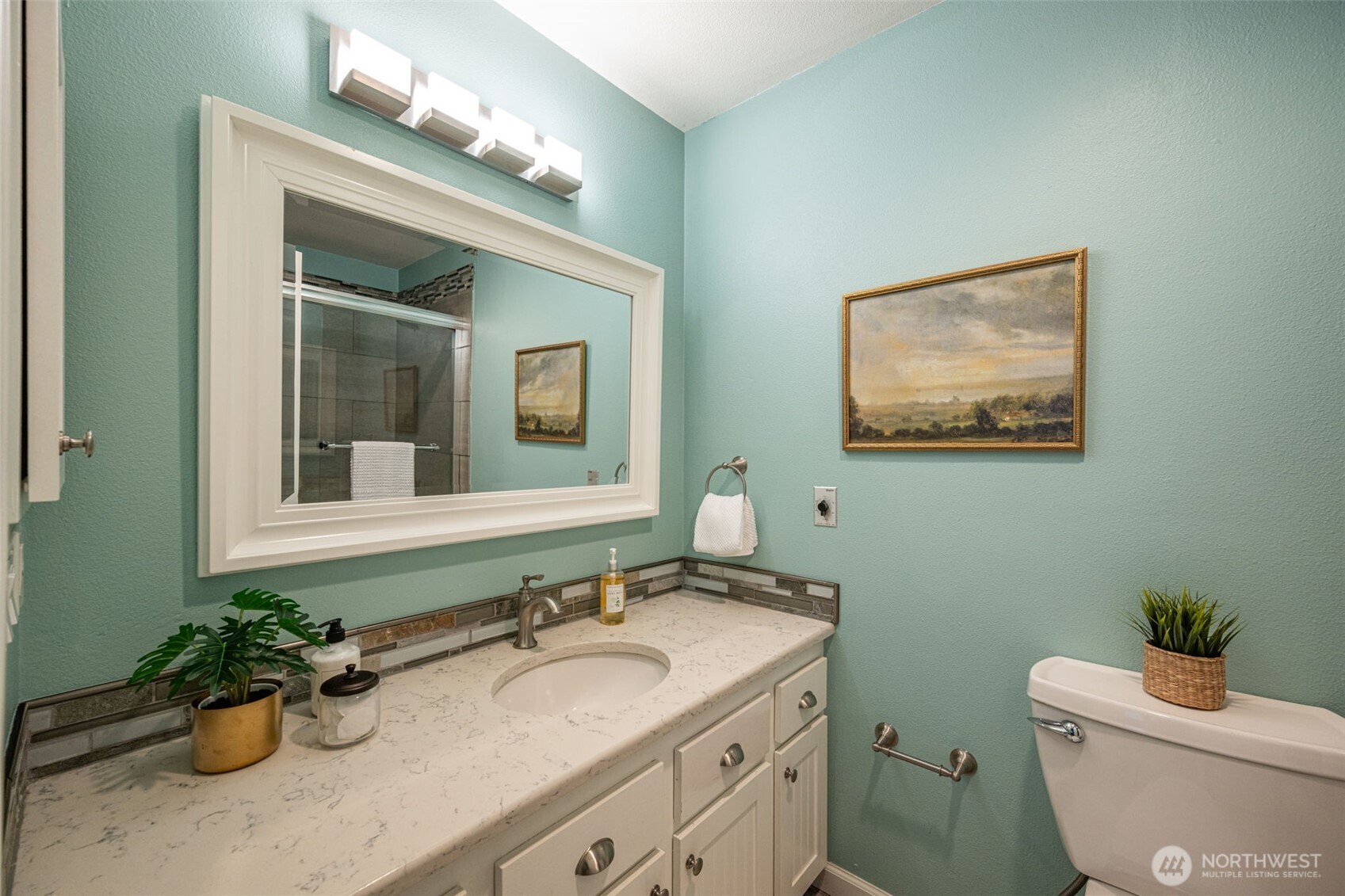1011 5th Avenue N Unit: 201