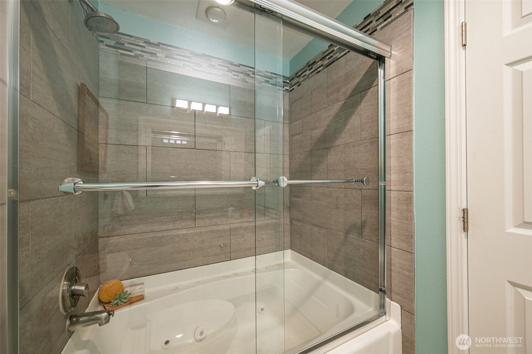 1011 5th Avenue N Unit: 201