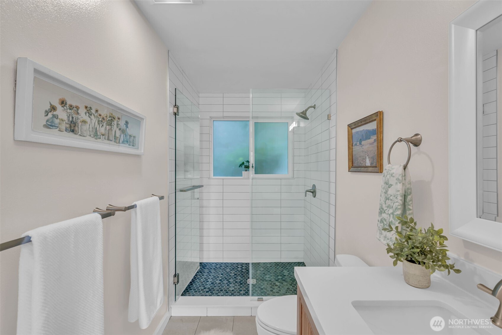 1011 5th Avenue N Unit: 201