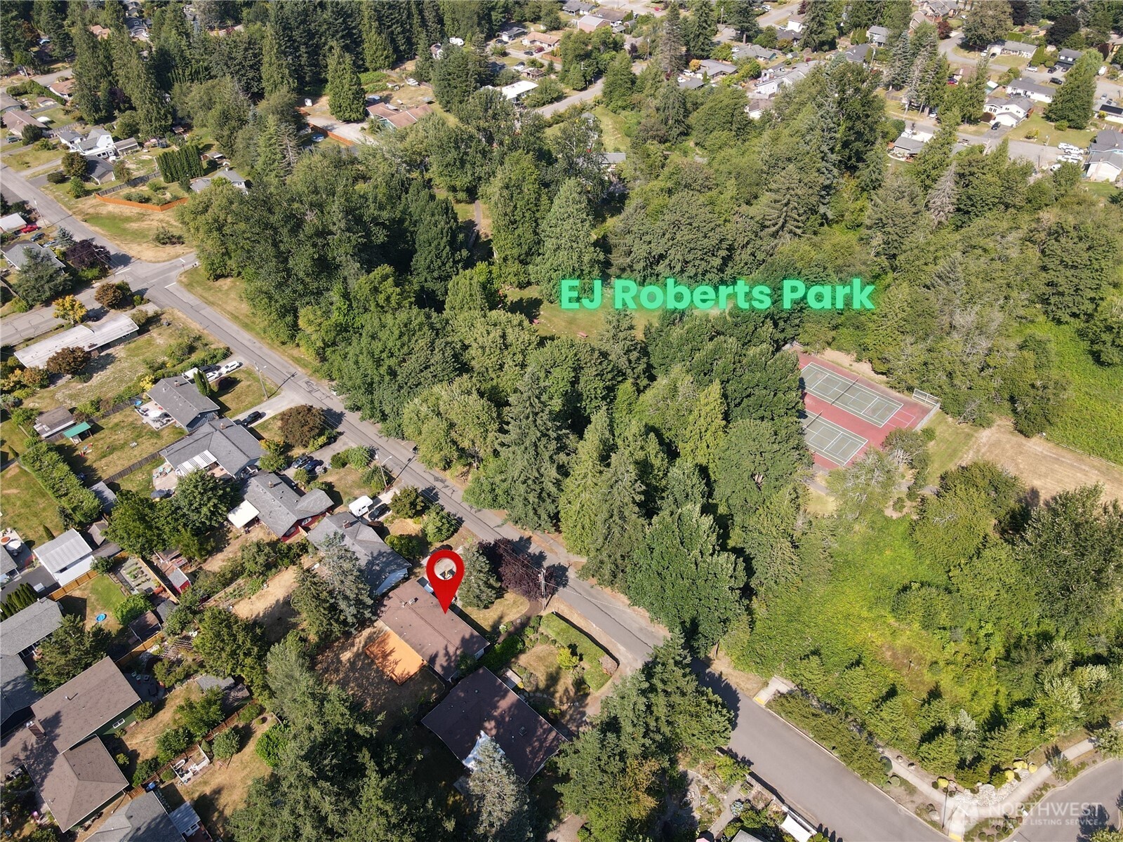 413 Thrasher Avenue NE