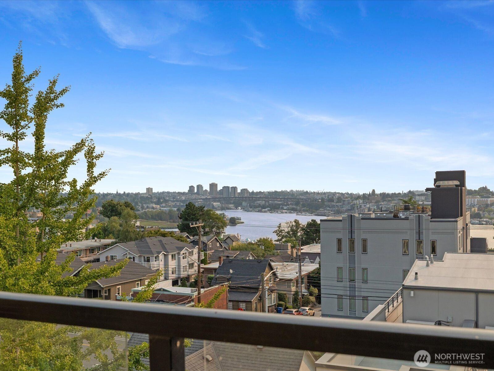 655 W Crockett Street Unit: A202