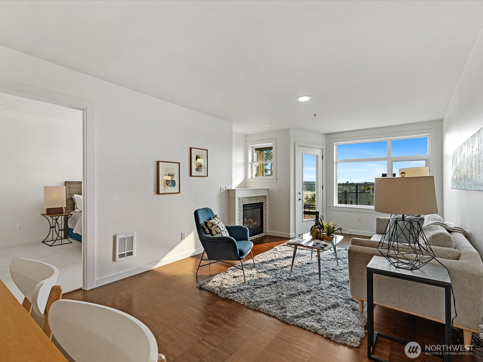 655 W Crockett Street Unit: A202
