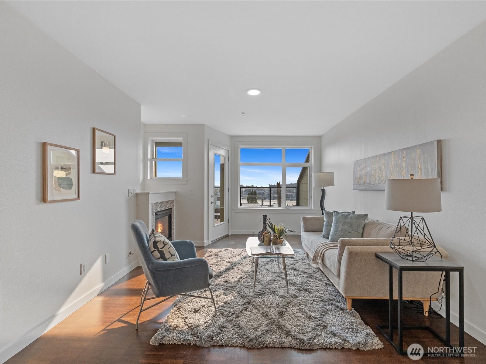 655 W Crockett Street Unit: A202