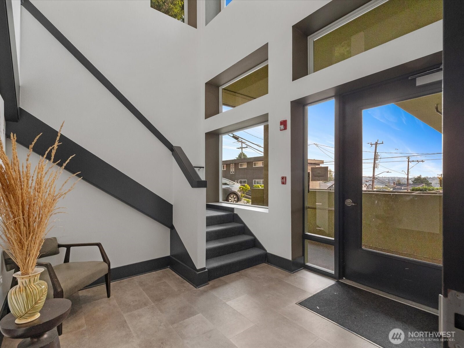 655 W Crockett Street Unit: A202