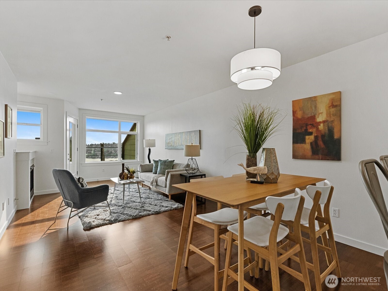 655 W Crockett Street Unit: A202