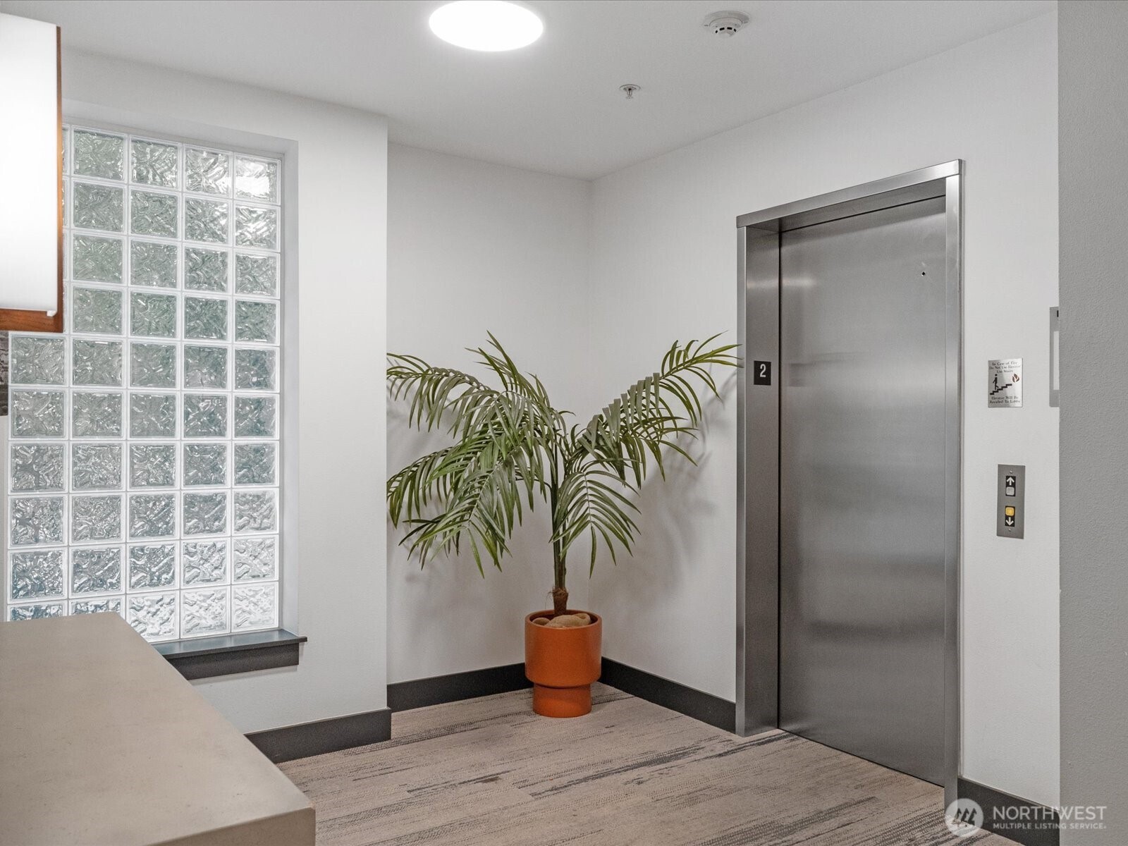 655 W Crockett Street Unit: A202