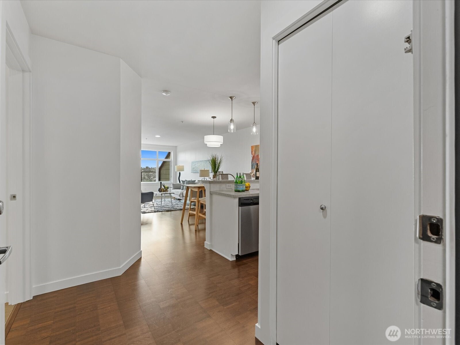 655 W Crockett Street Unit: A202