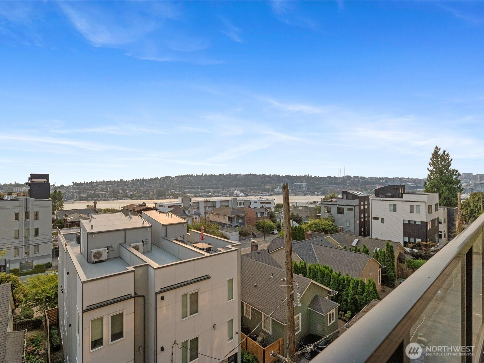 655 W Crockett Street Unit: A202