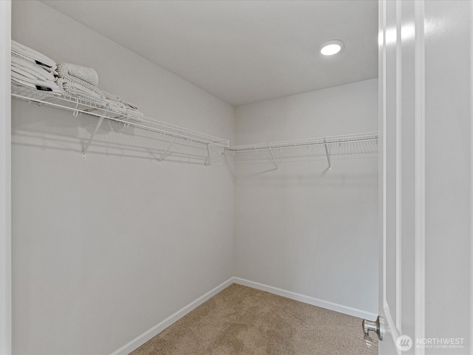 20334 85th Place NE