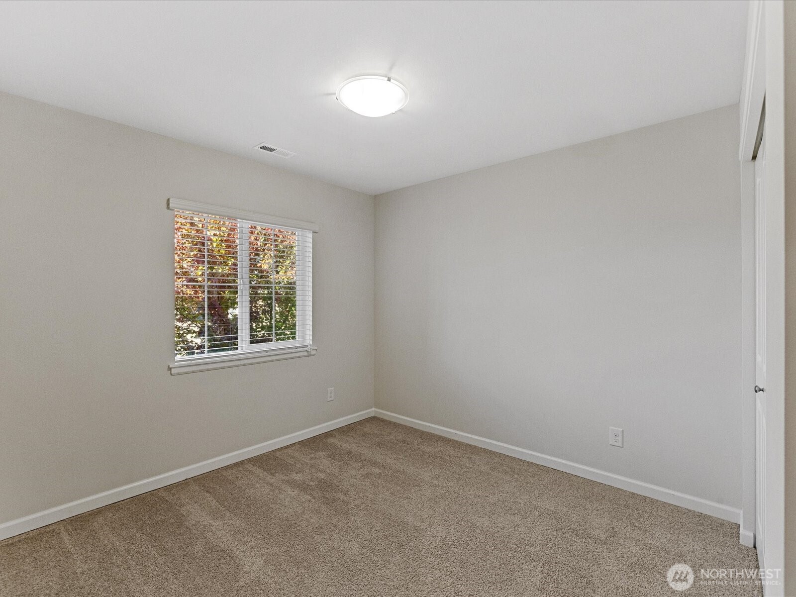 20334 85th Place NE