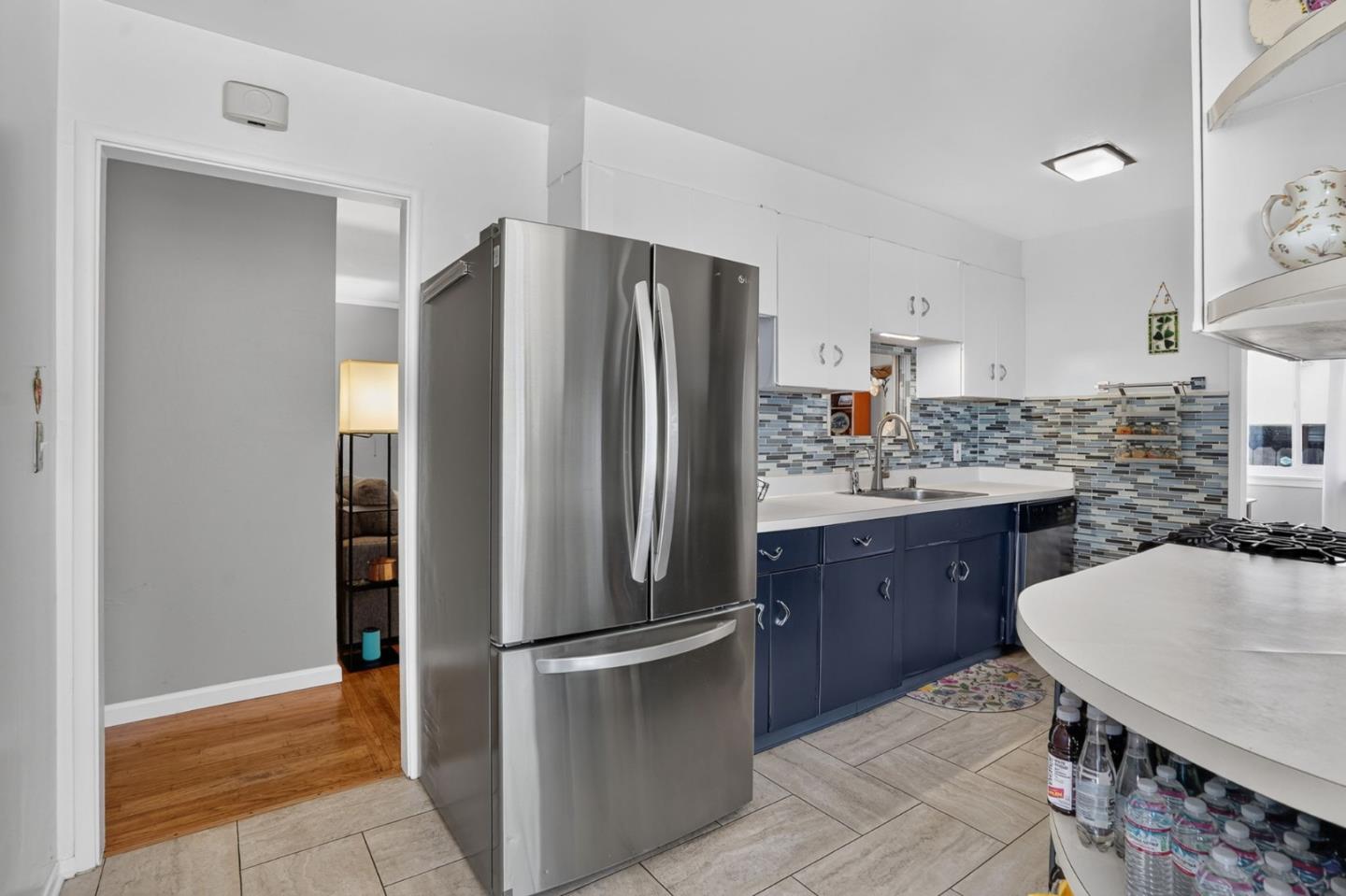 1412 Lassen Street