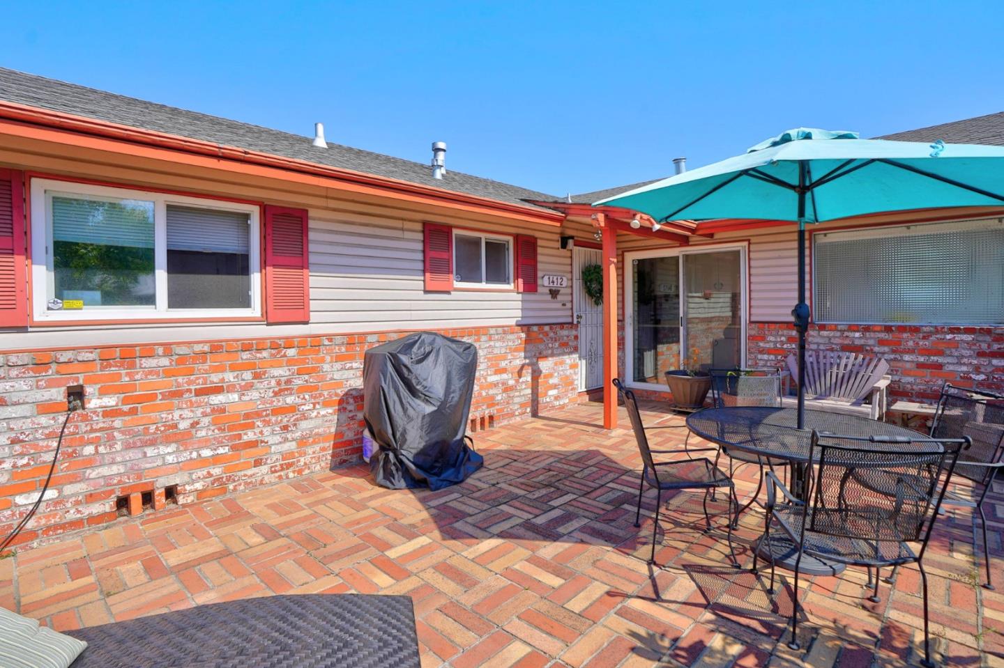 1412 Lassen Street
