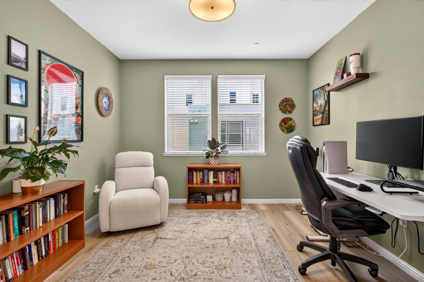 6810 Chroma Court