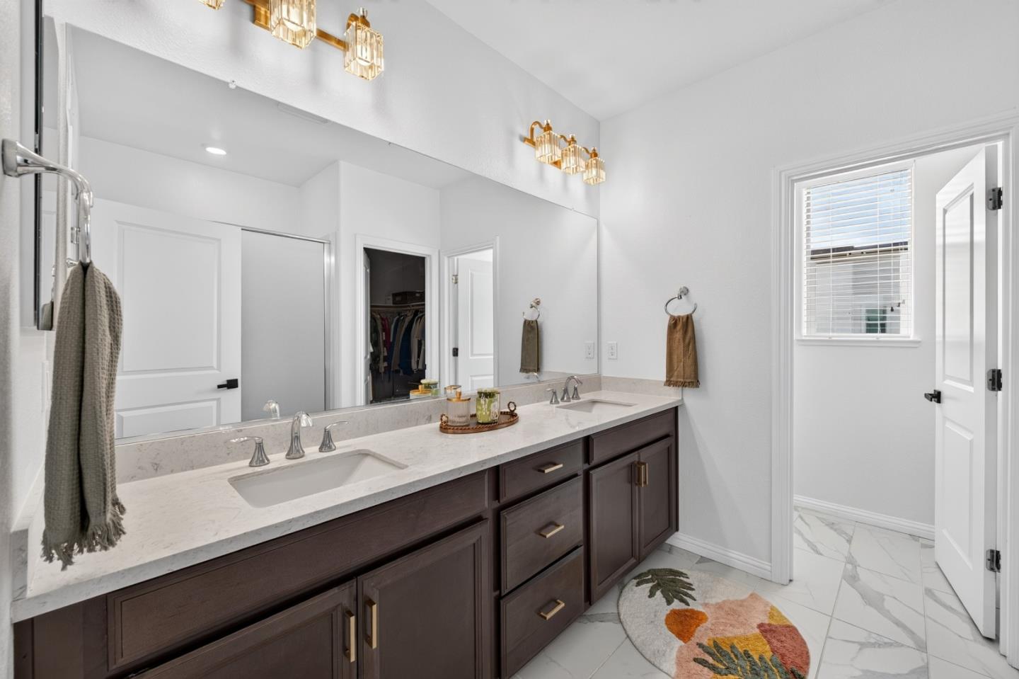 6810 Chroma Court