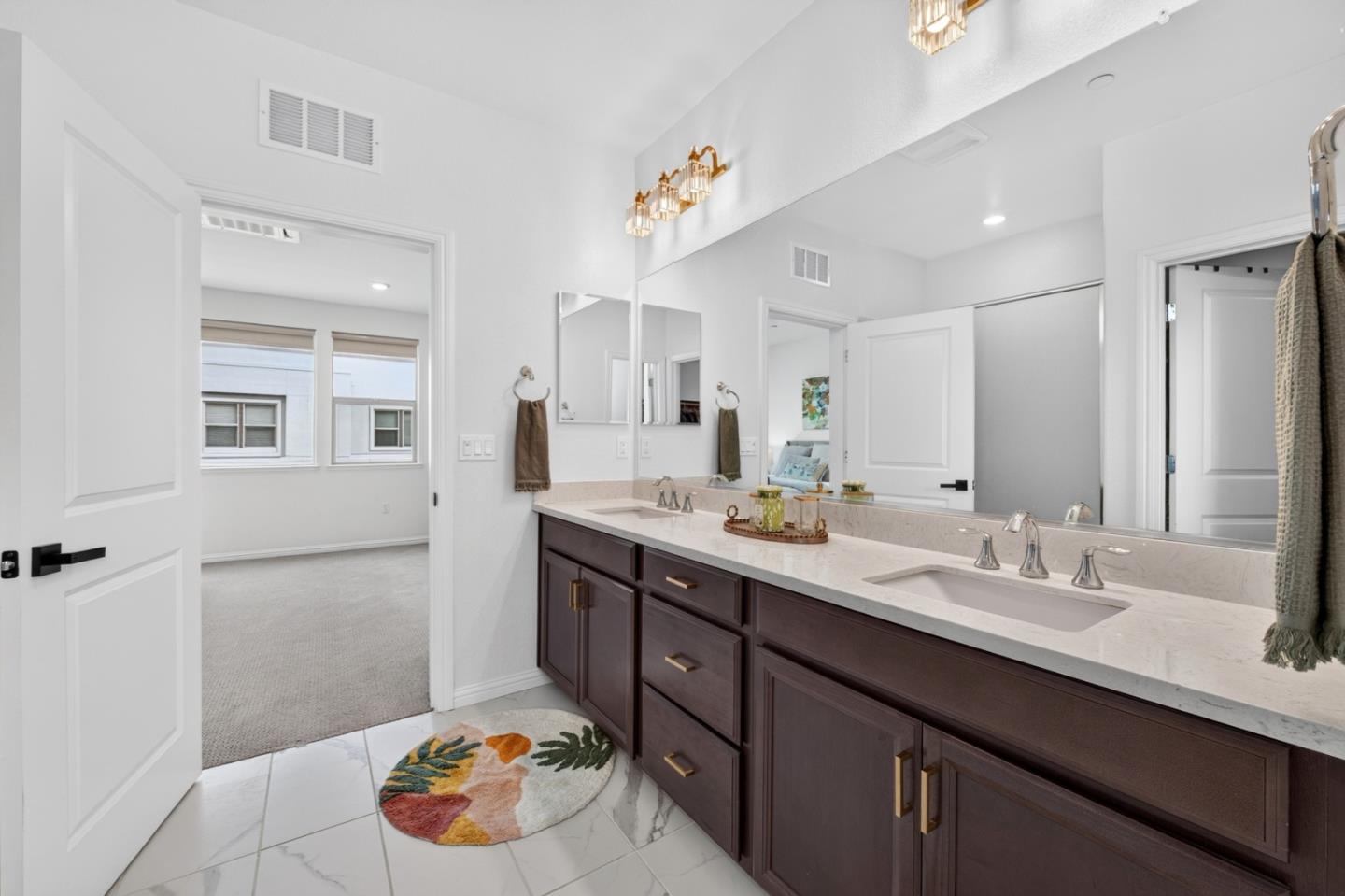 6810 Chroma Court