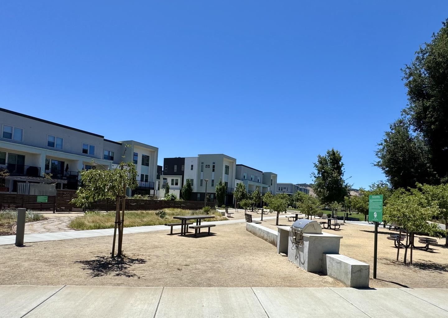 6810 Chroma Court