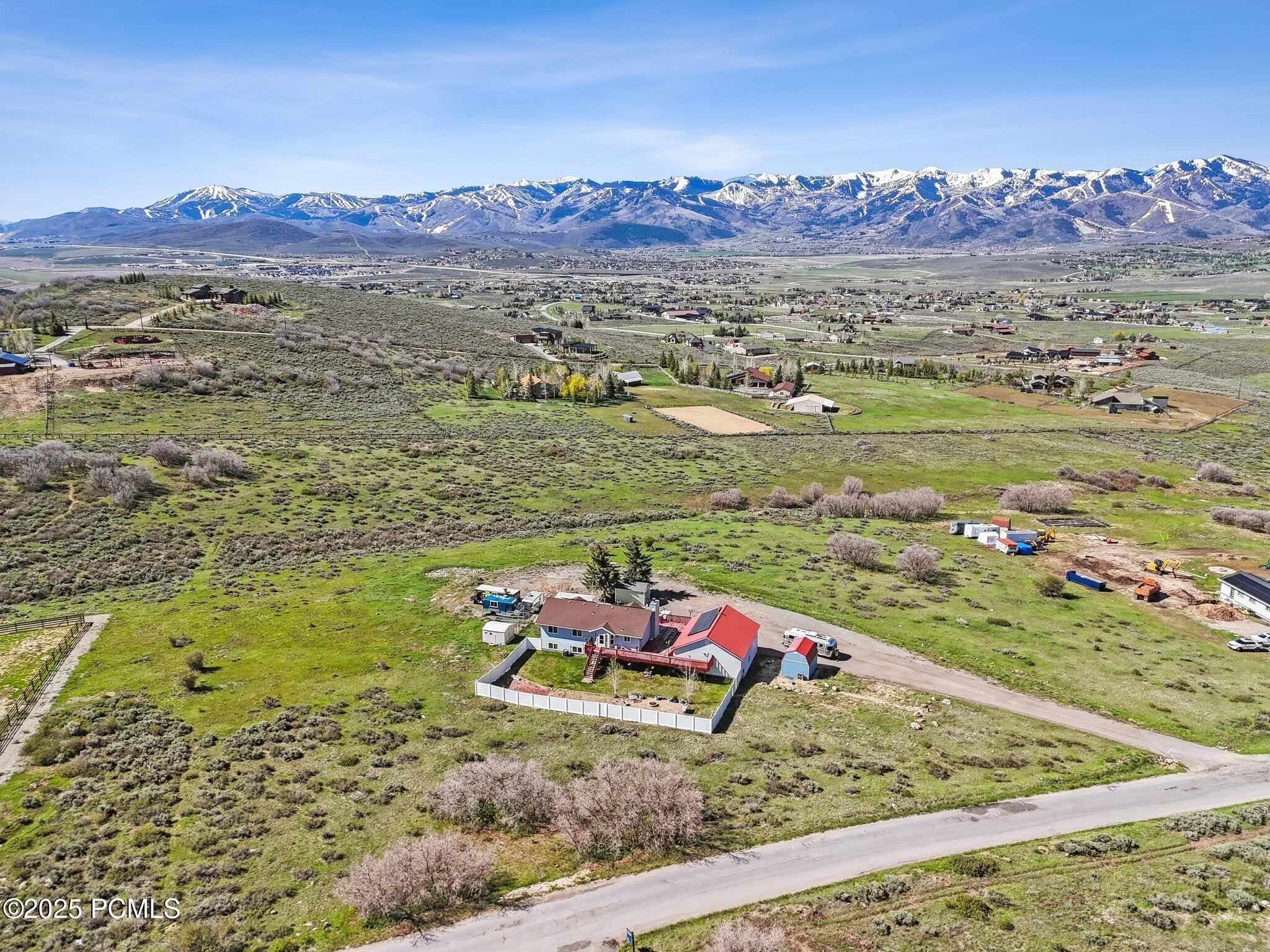 1228 E Oakridge Road