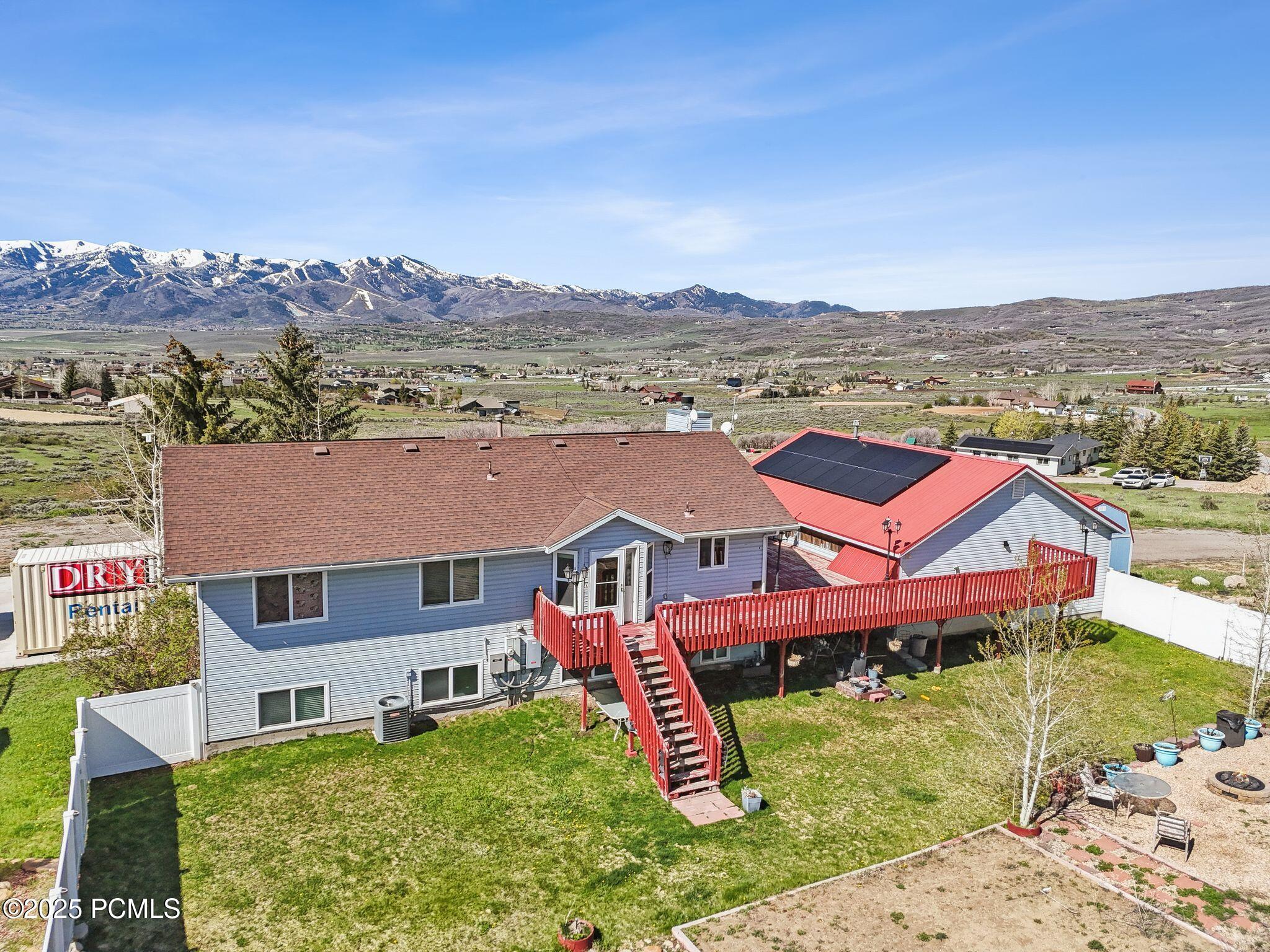 1228 E Oakridge Road