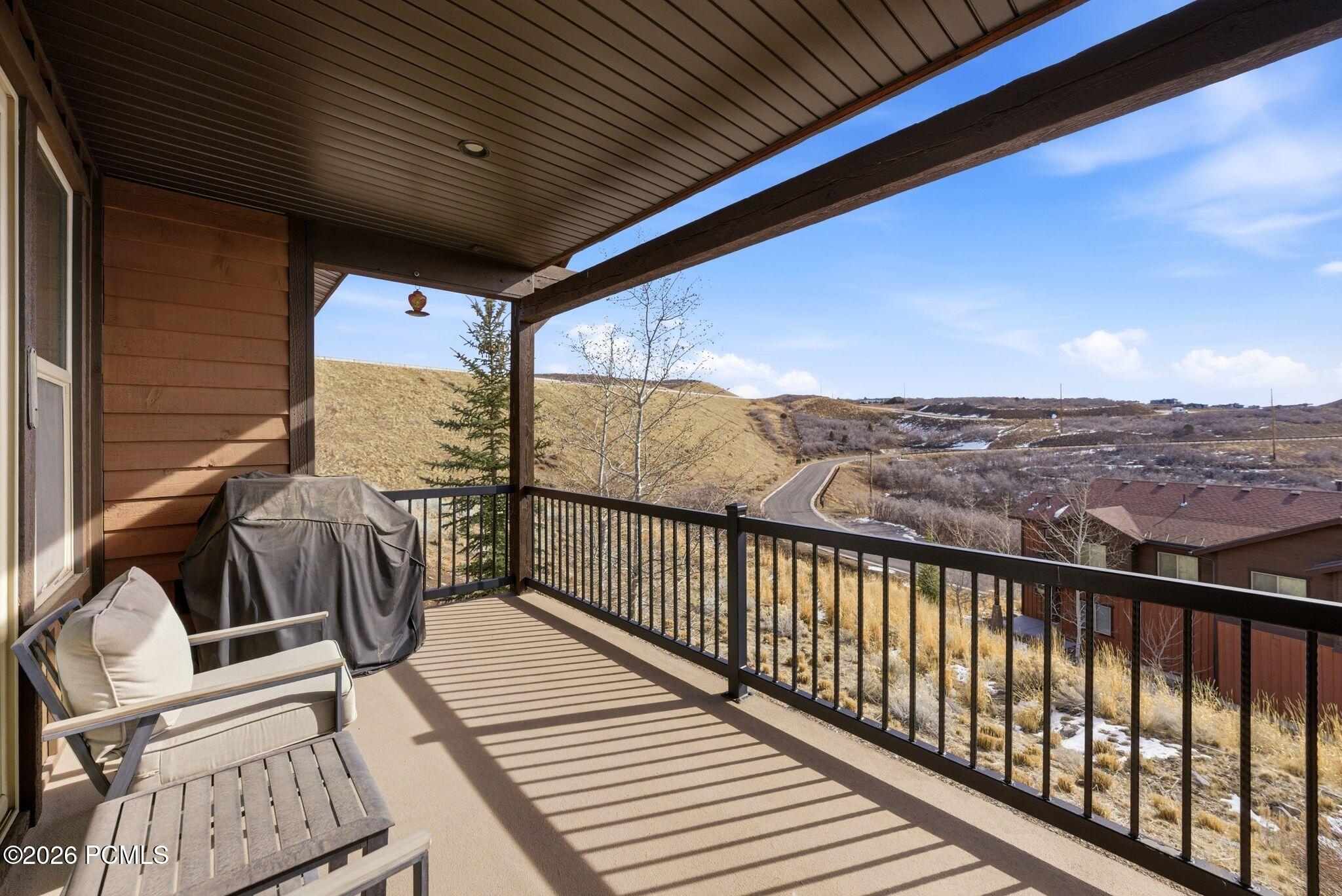 1735 E Viewside Circle