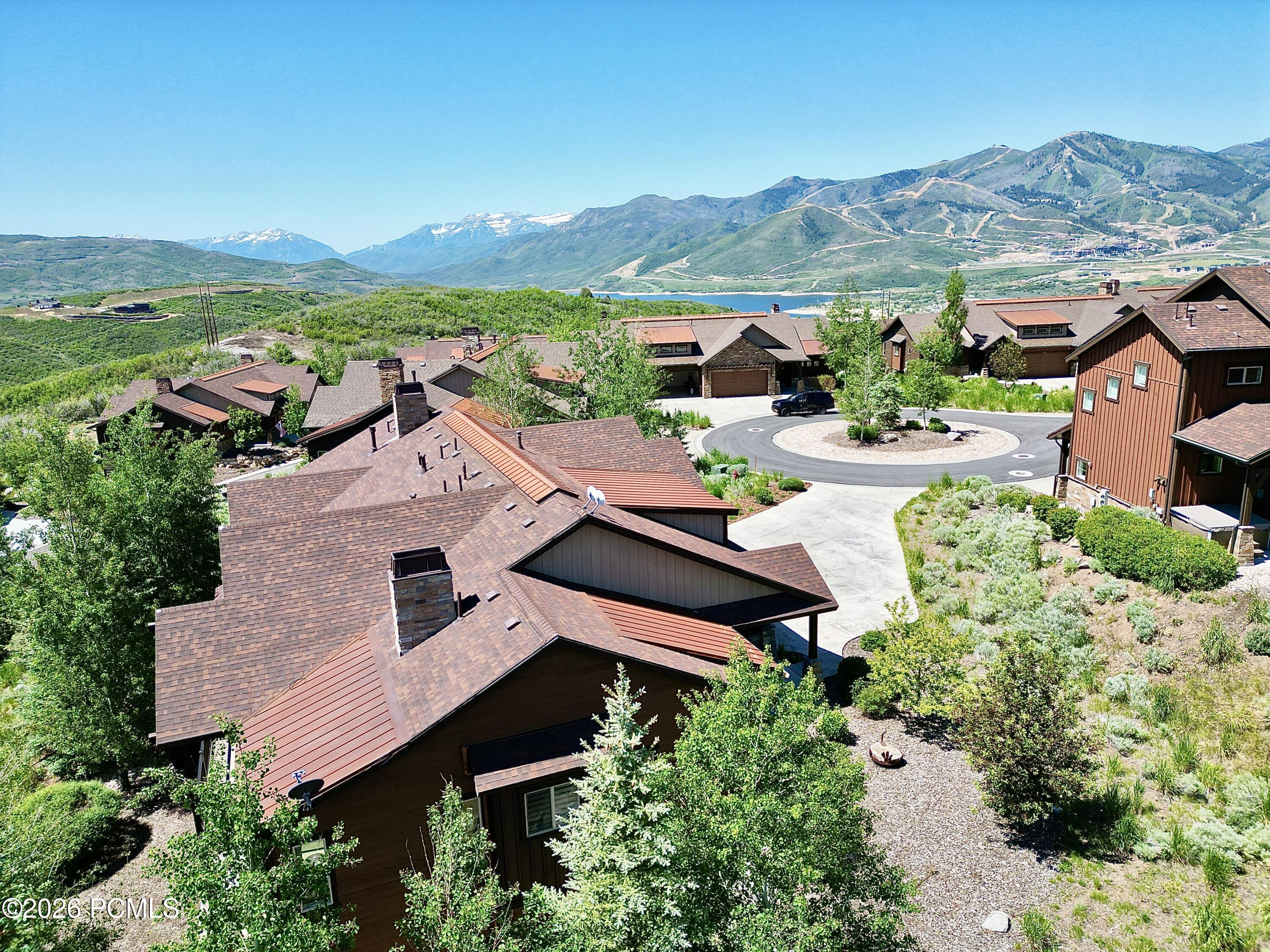 1735 E Viewside Circle