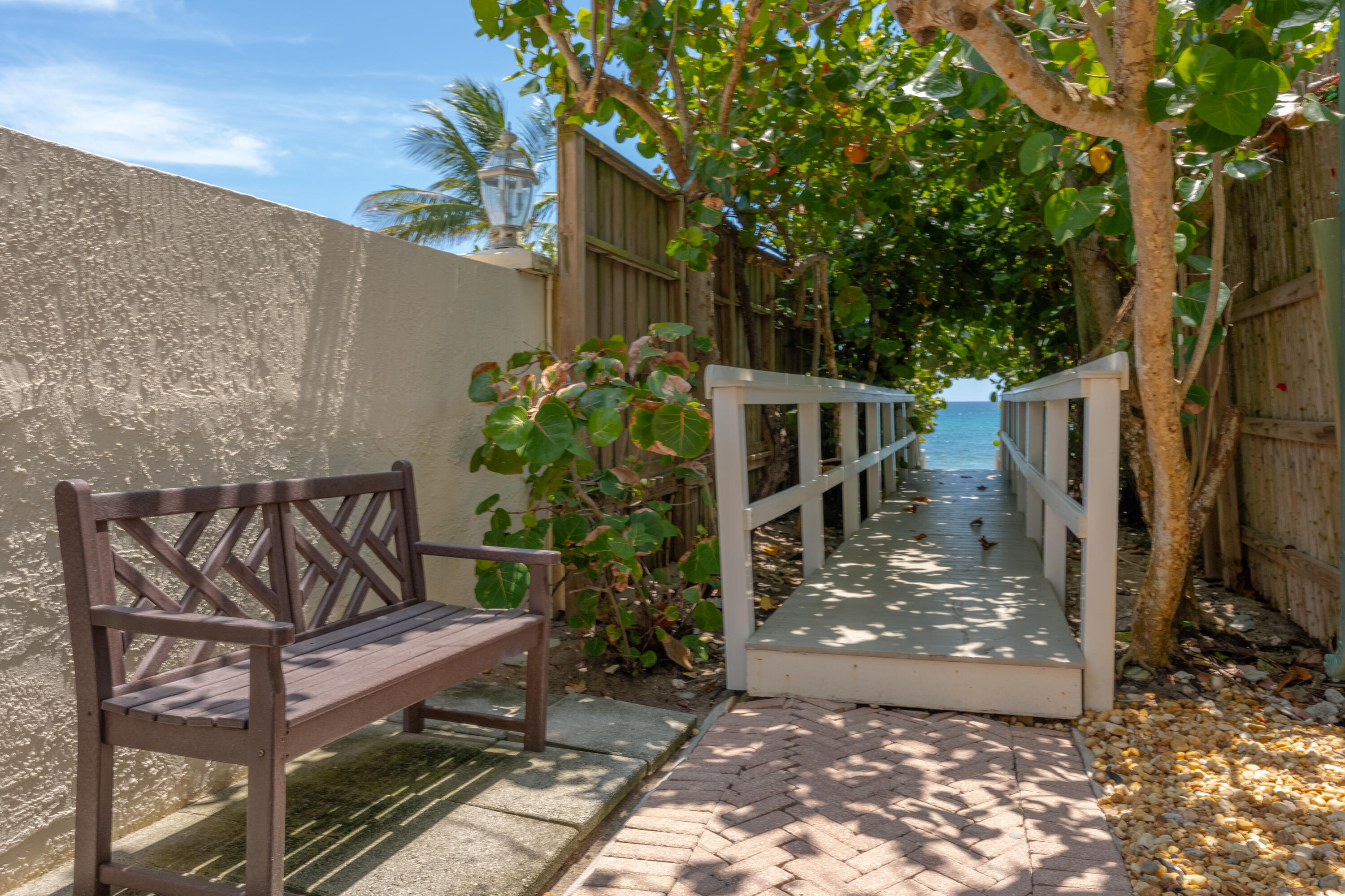 3594 S Ocean Boulevard 604