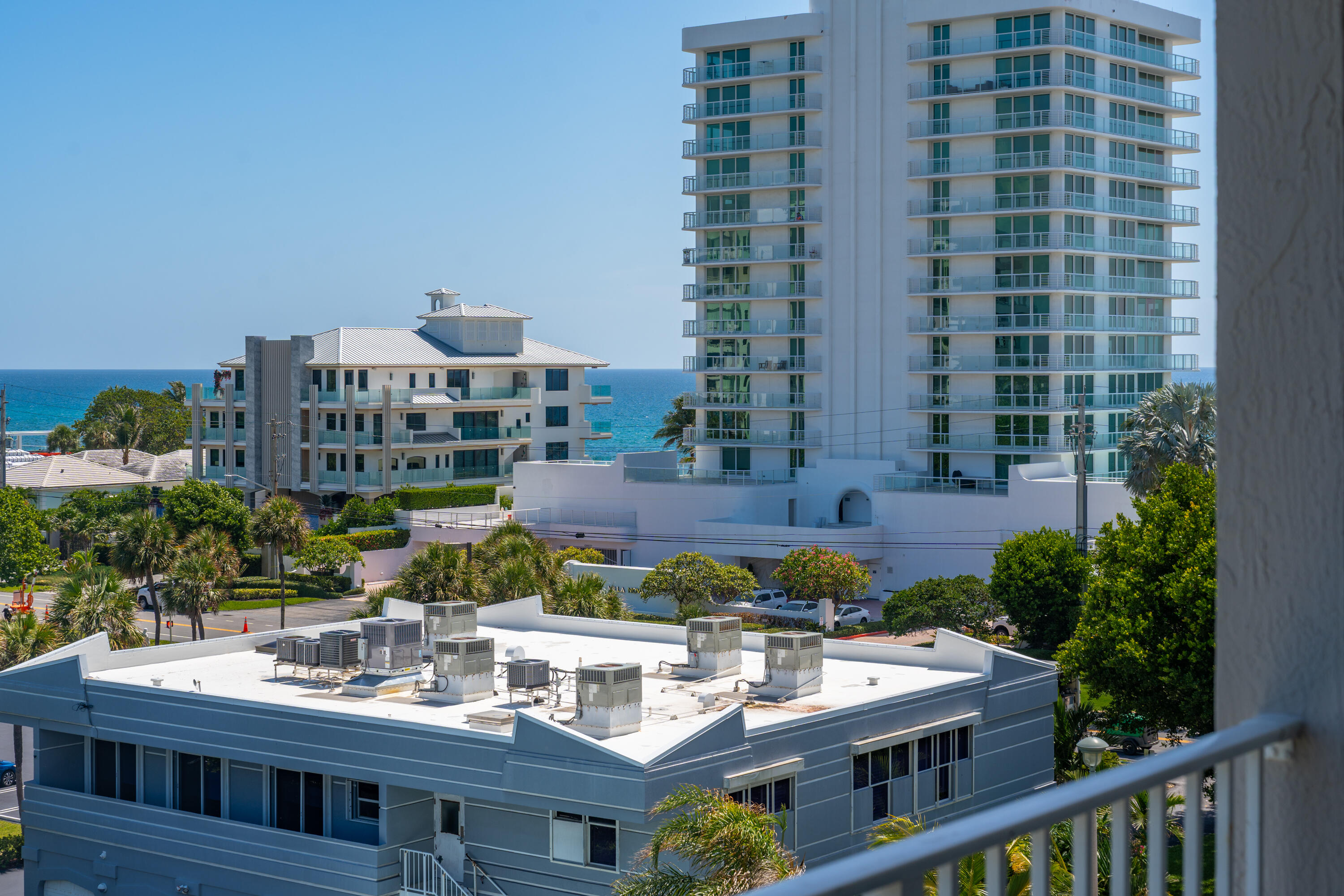 3594 S Ocean Boulevard 604