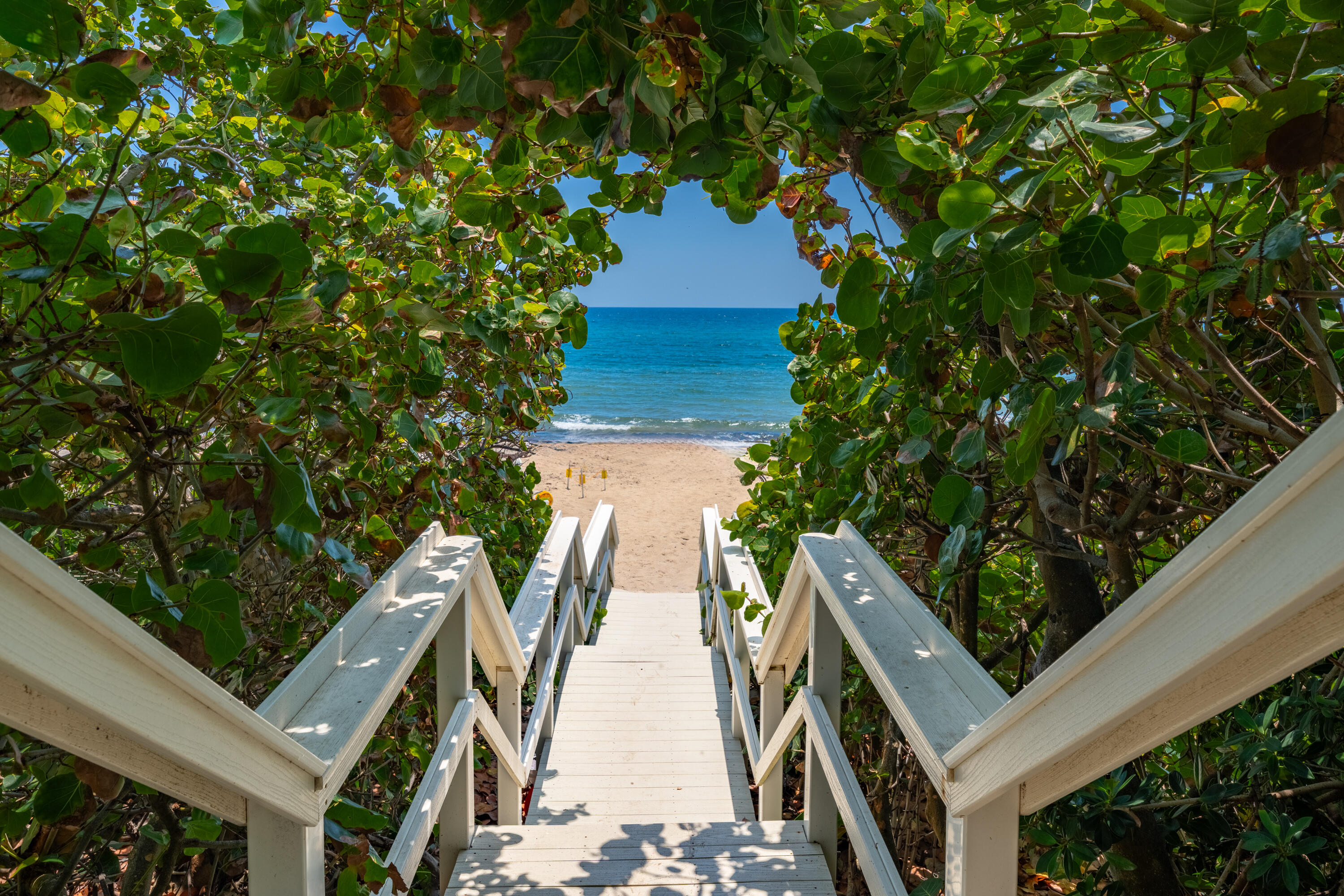 3594 S Ocean Boulevard 604