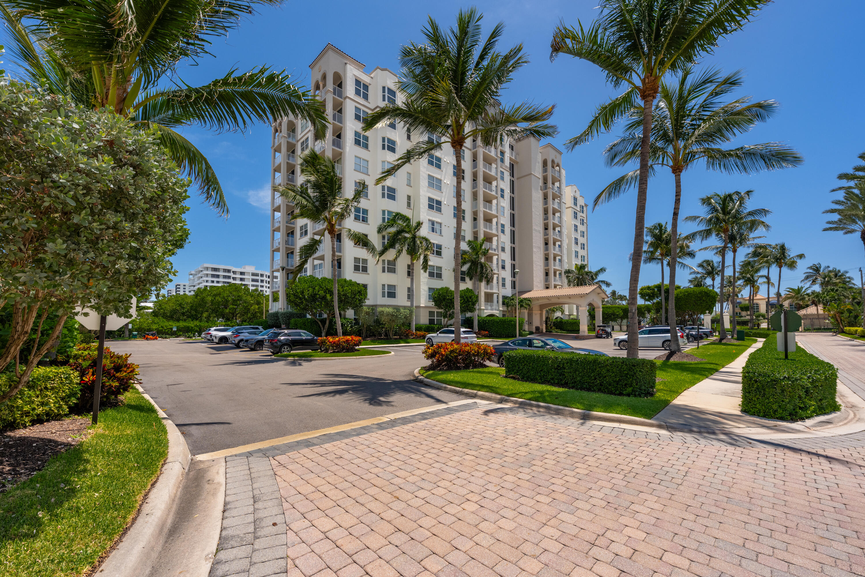 3594 S Ocean Boulevard 604