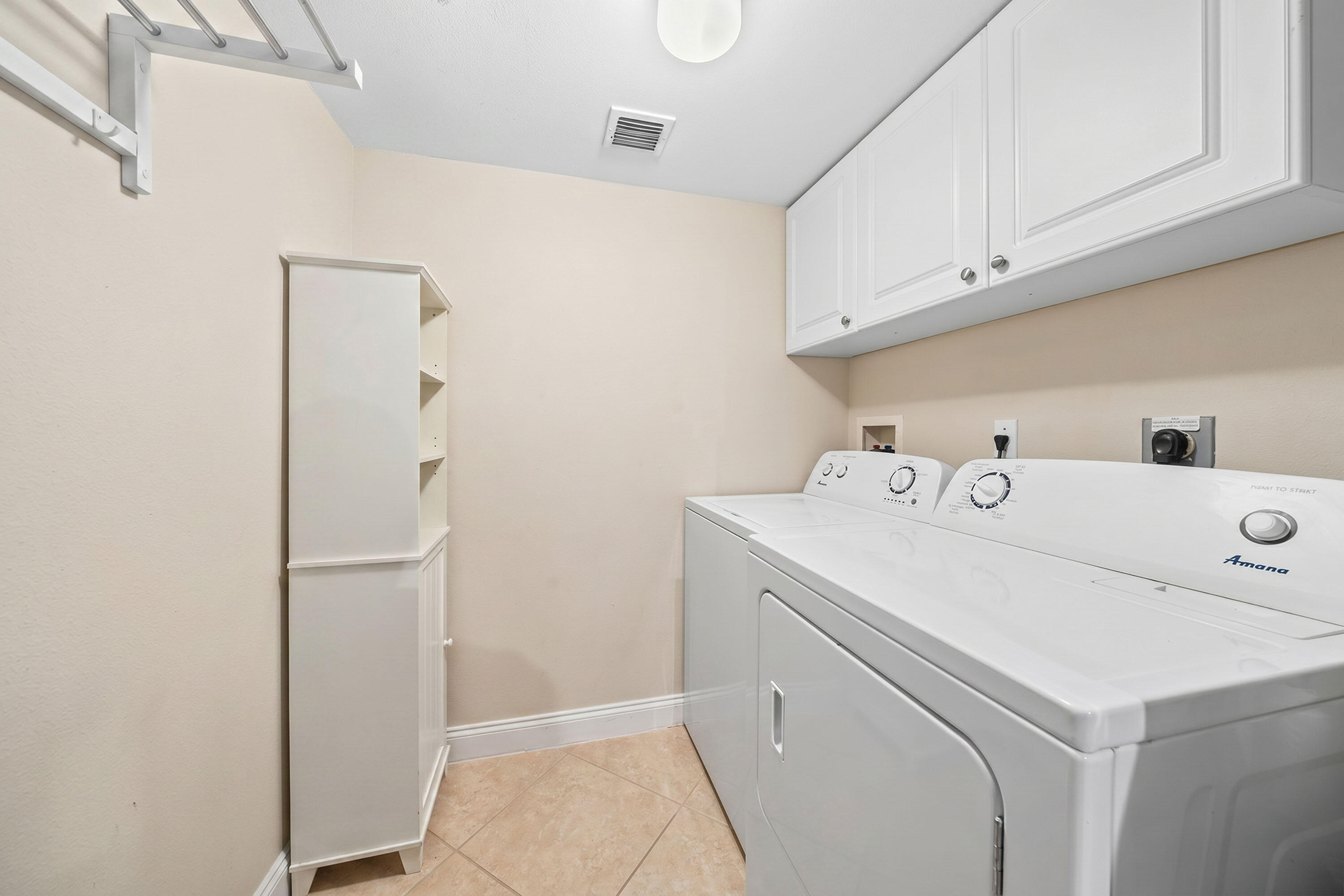 3594 S Ocean Boulevard 604