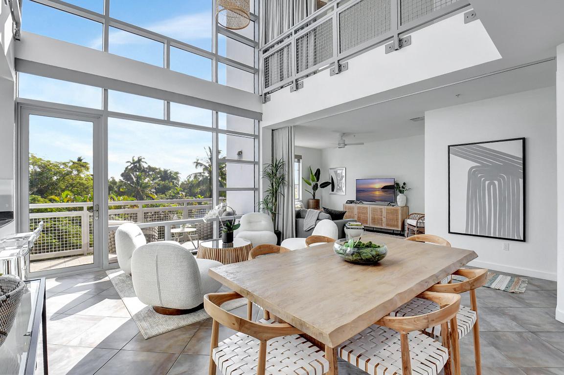 335 SE 6th Avenue 306