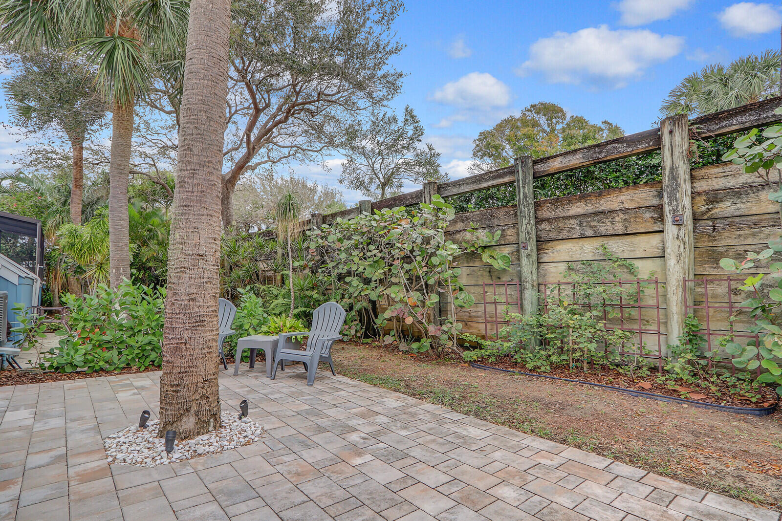 223 Ocean Dunes Circle