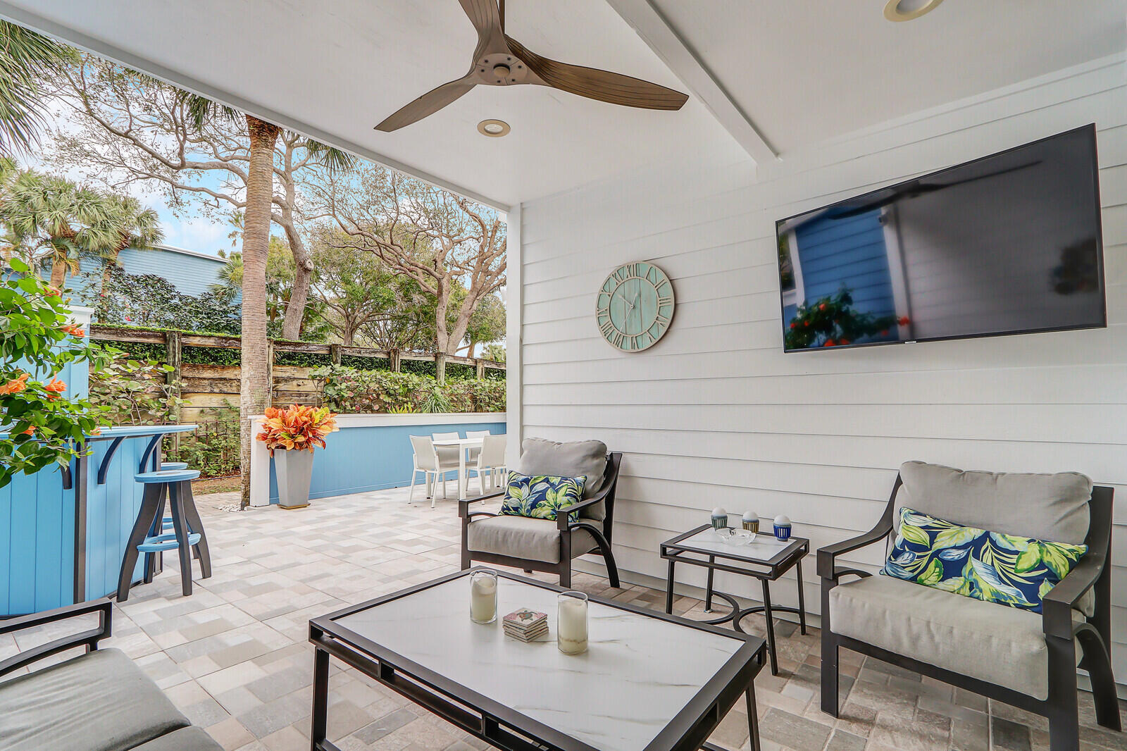 223 Ocean Dunes Circle