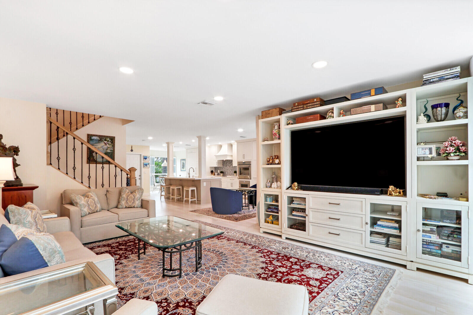 223 Ocean Dunes Circle