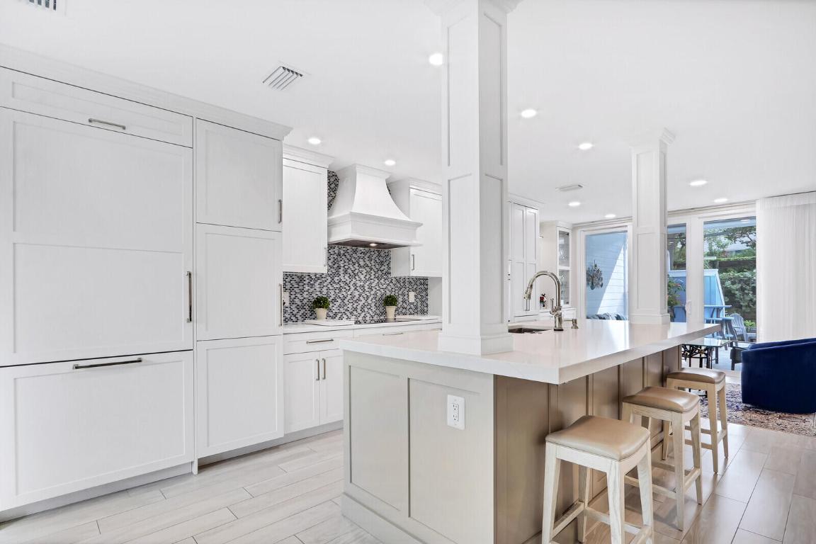 223 Ocean Dunes Circle