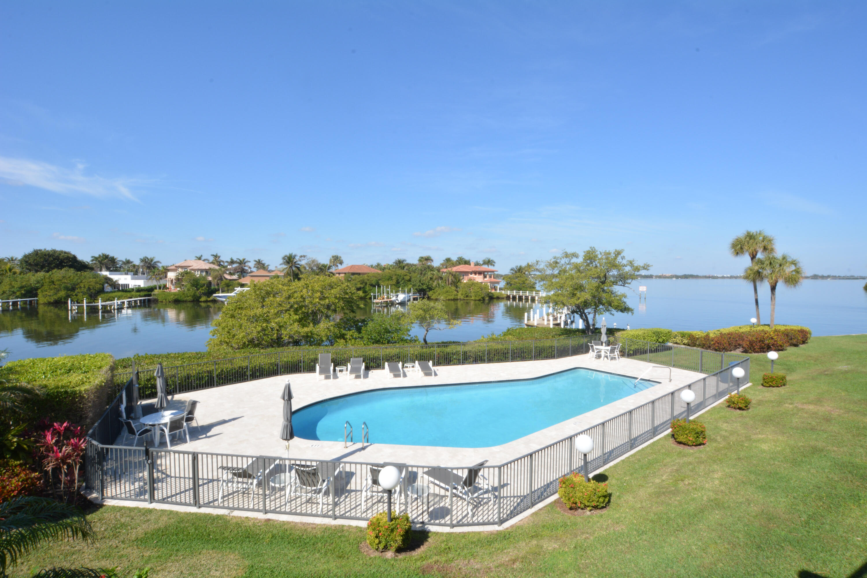 3474 S Ocean Boulevard 11