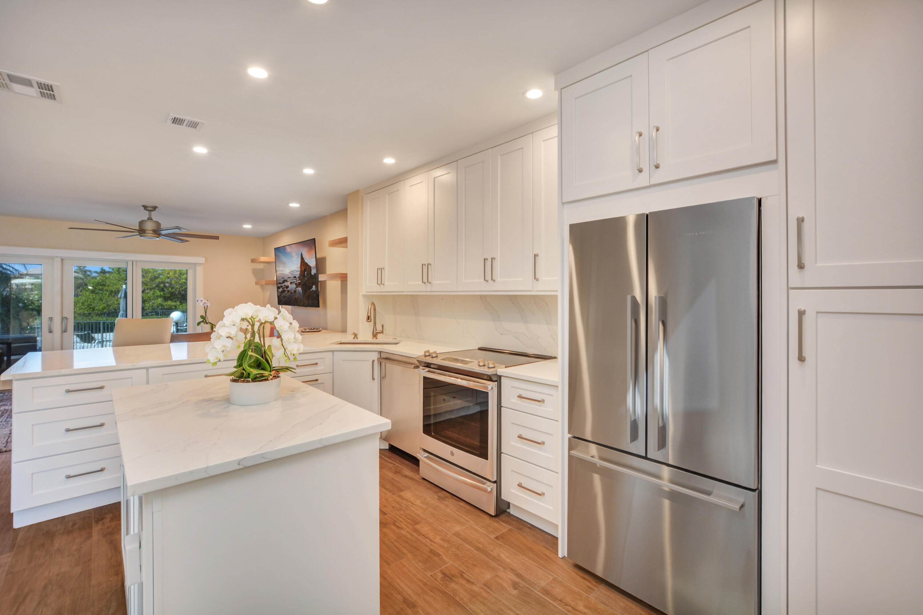 3474 S Ocean Boulevard 11