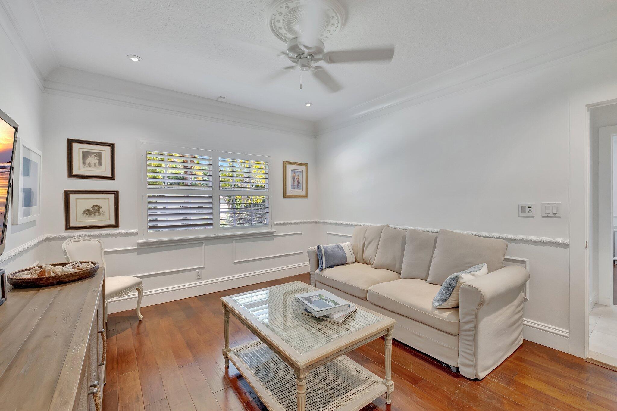 15082 Tall Oak Avenue