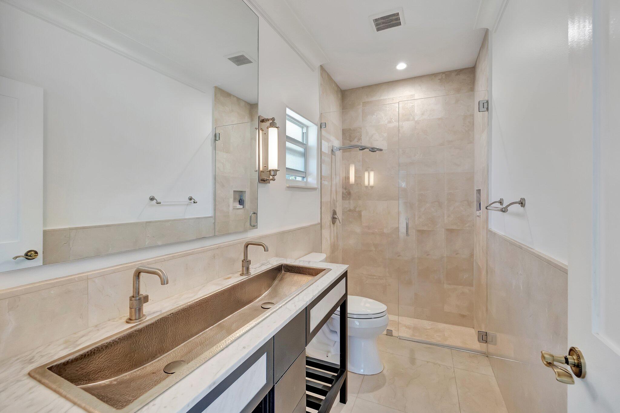 15082 Tall Oak Avenue