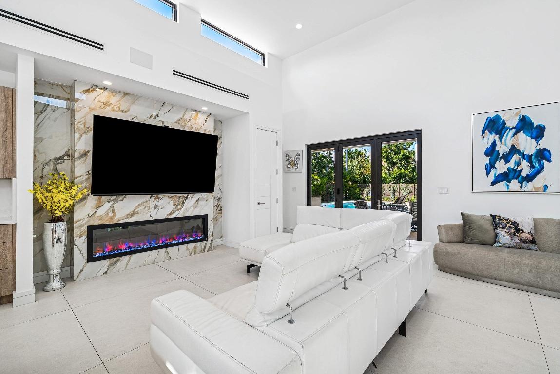 1801 N Lakeside Drive, Lake Worth Beach