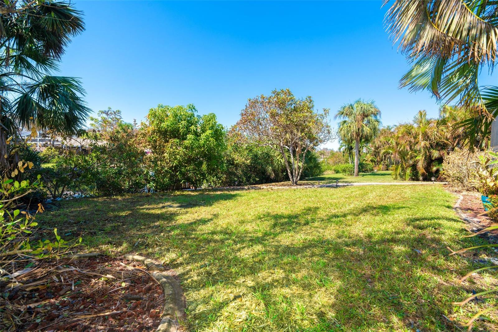 4632 ARLINGTON DR
