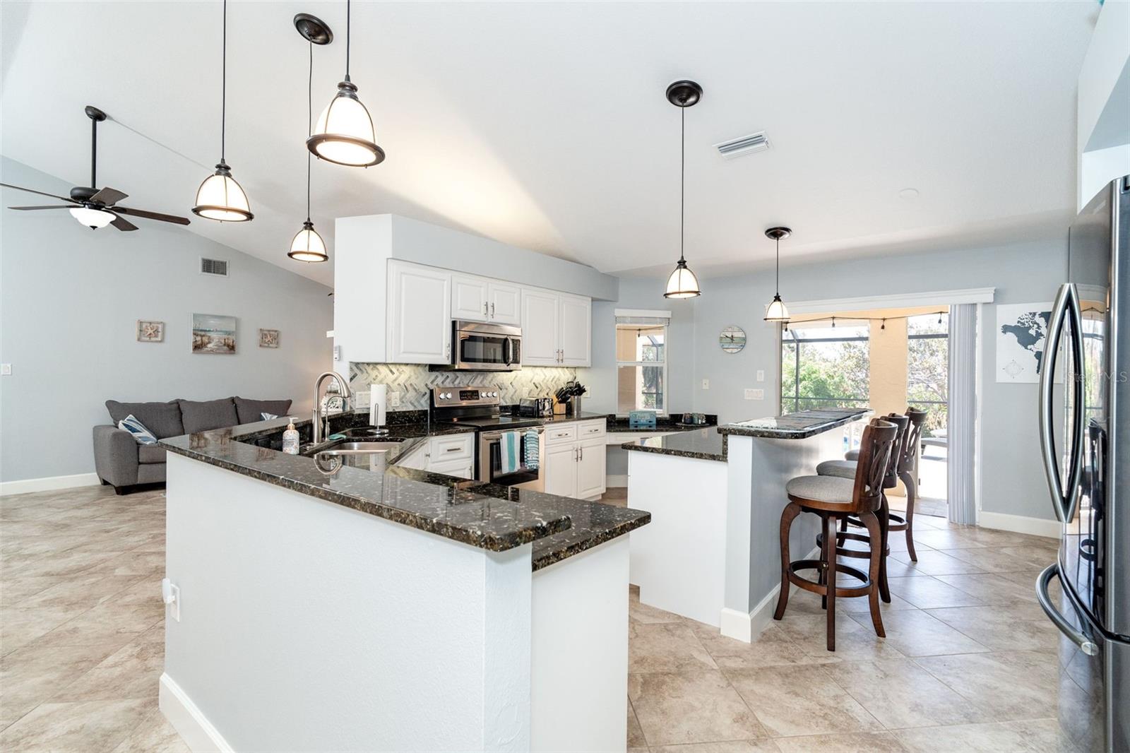 4632 ARLINGTON DR