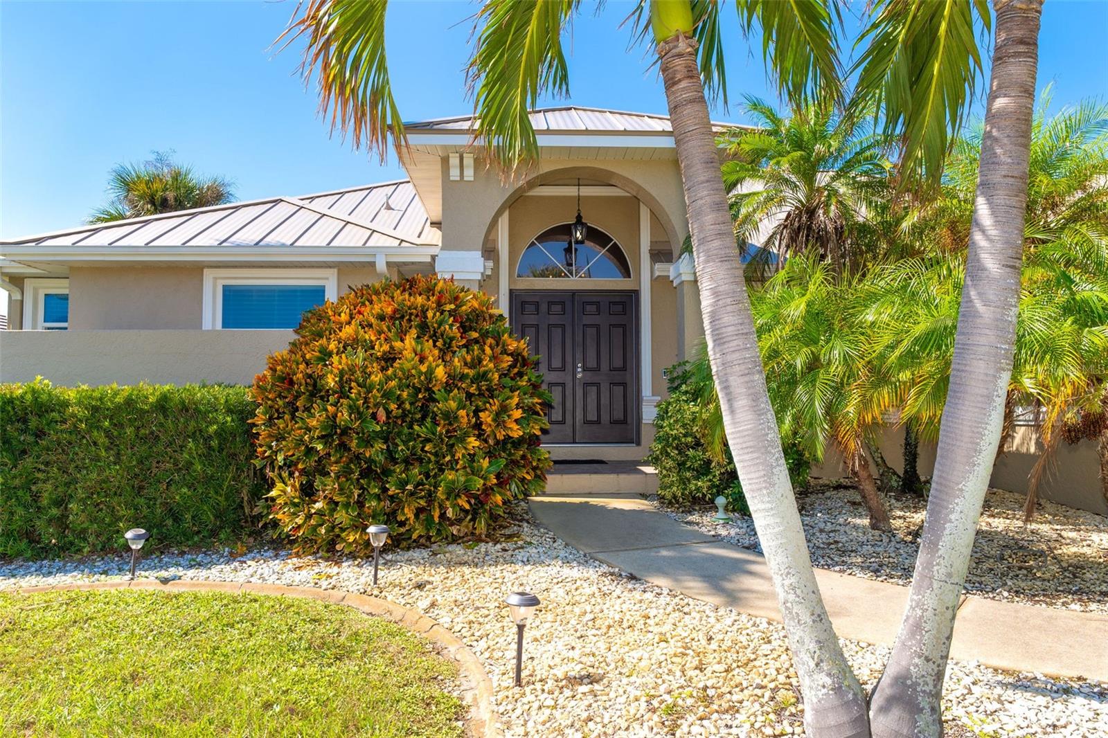 4632 ARLINGTON DR