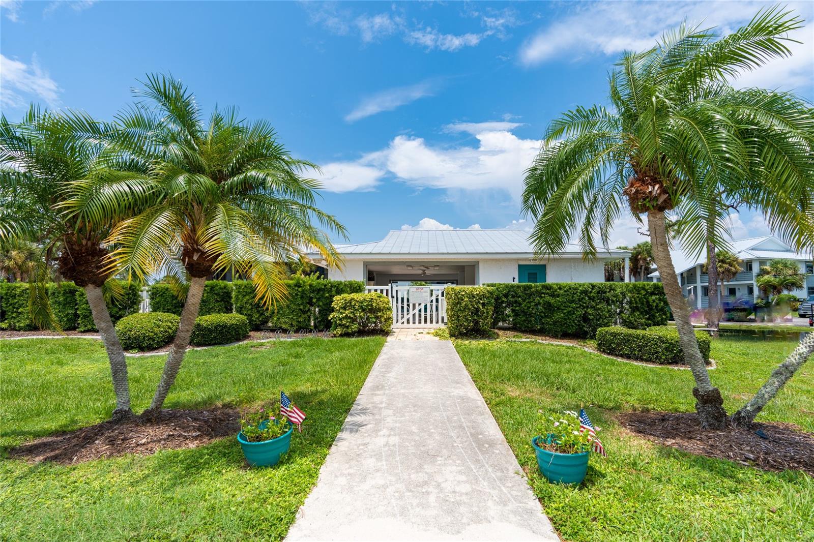 6800 PLACIDA RD #109