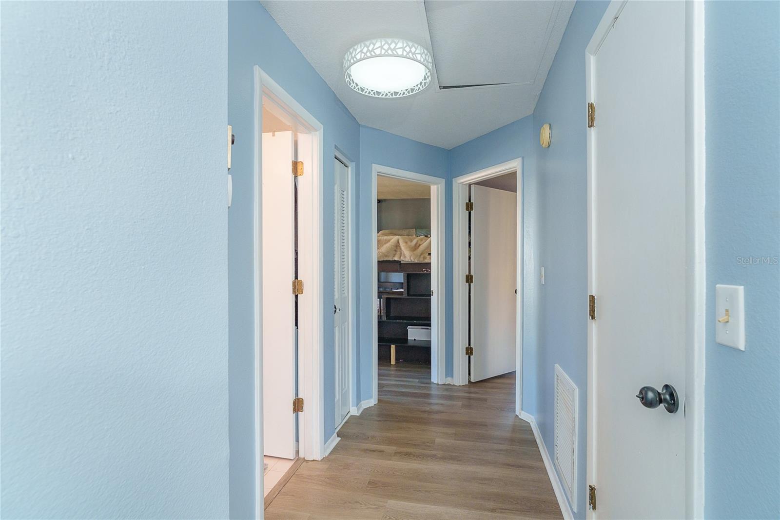 25 QUAILS RUN BLVD #7