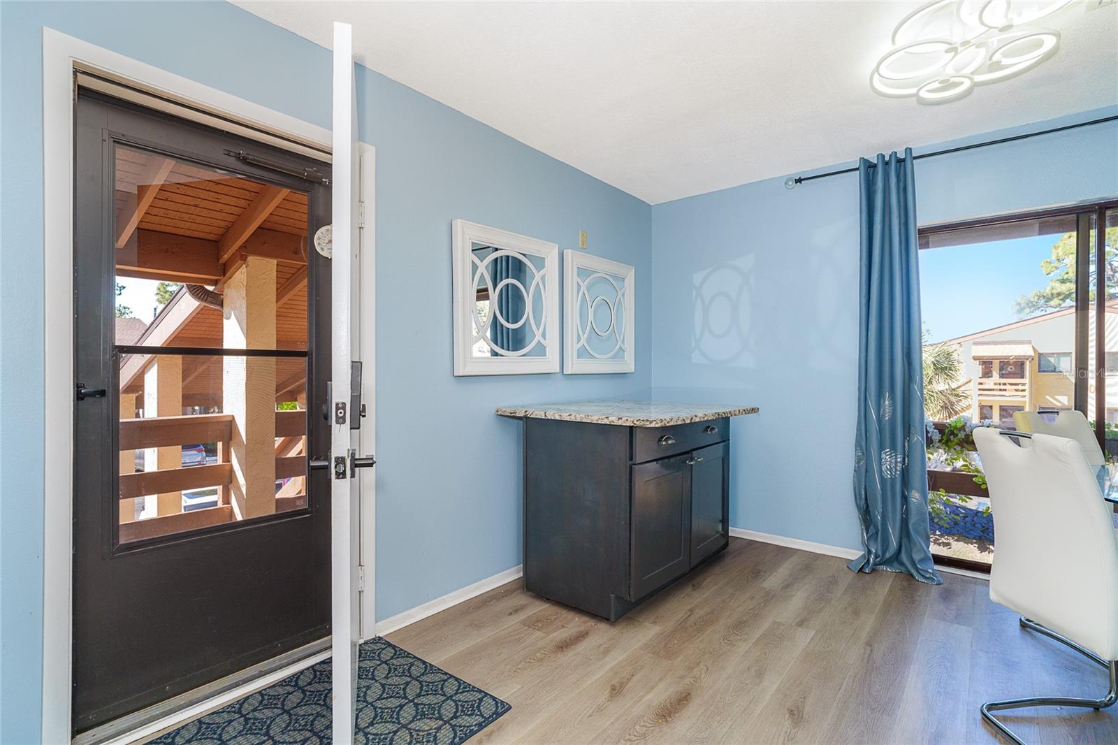 25 QUAILS RUN BLVD #7