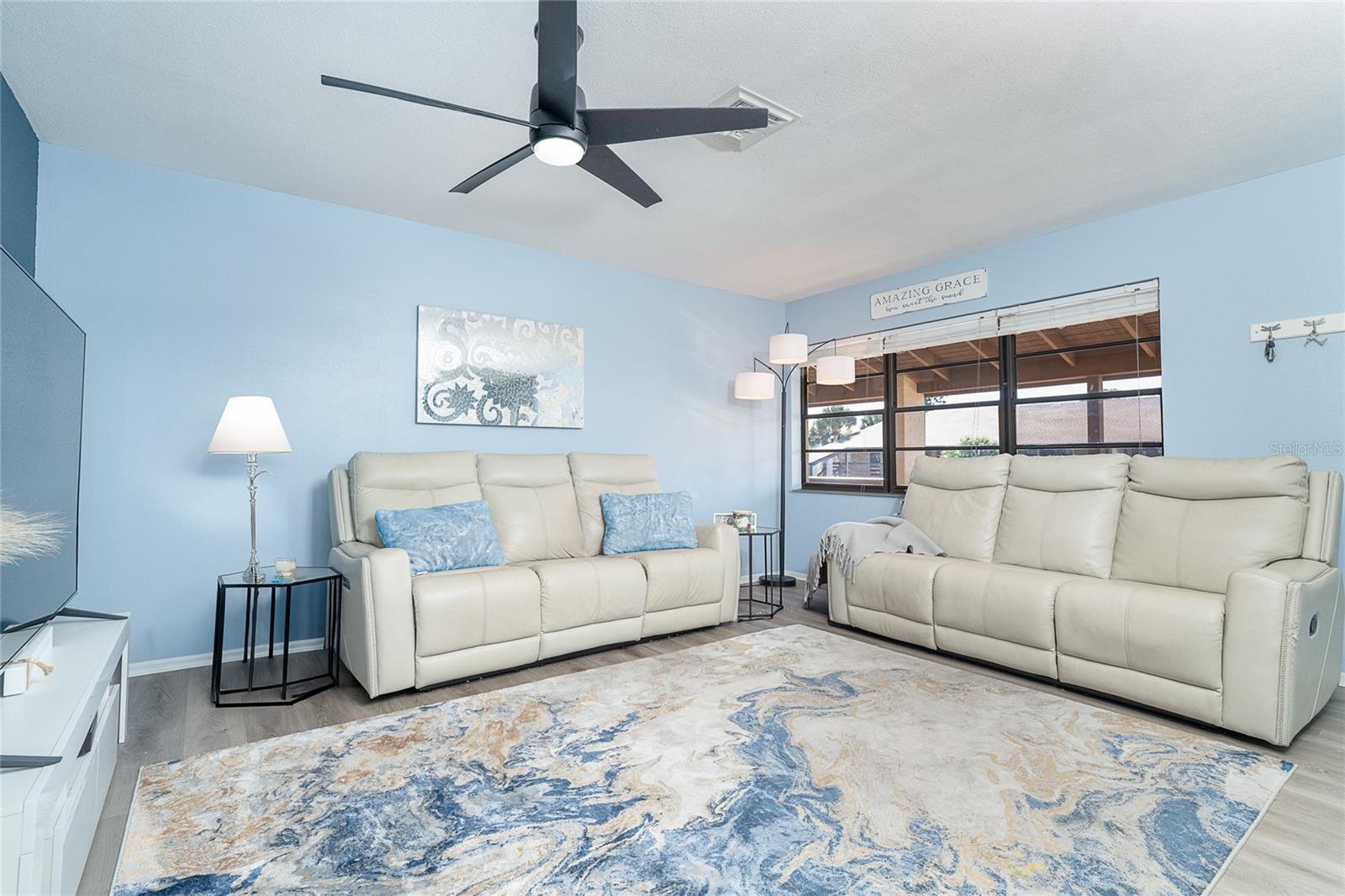 25 QUAILS RUN BLVD #7