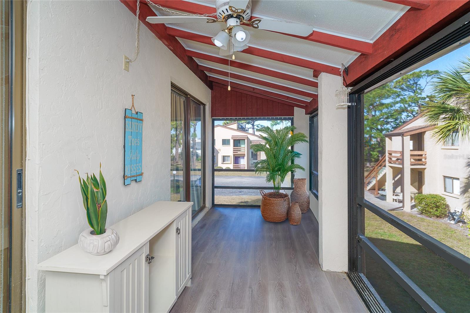 25 QUAILS RUN BLVD #7