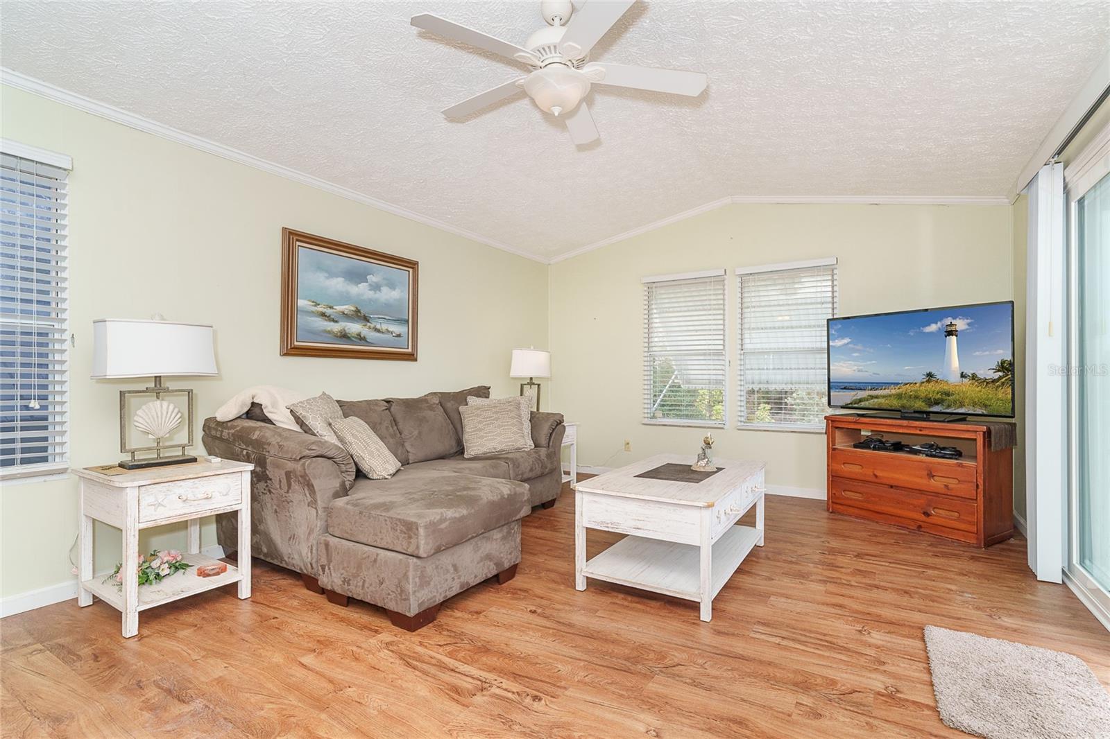 8320 RIVERSIDE DR #94