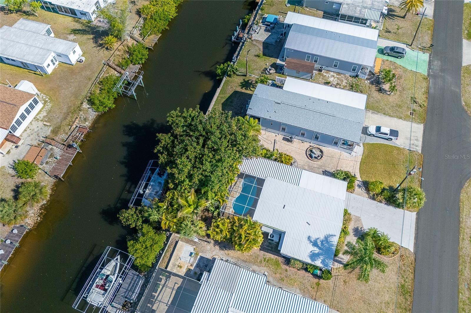 1320 SEAGULL DR